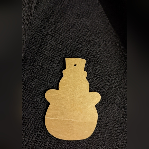 Lot of Christmas unfinished craft wood ornaments - Picture 7 of 8